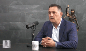 Gheorghe Piperea, despre cele 400 de milioane primite de OMV: „Statul e cățel prostuț cu marii prădători, dar e dulău cu oamenii de rând.” – 60m.ro