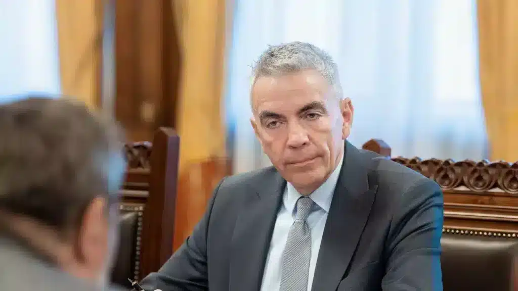 Vicepremierul șpăgar are în continuare acces la „butoane”! De ce evită Nicușor Dan să-i semneze demisia – 60m.ro