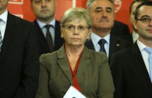 Sarea României, oferită Ungariei de politicienii corupți de la București. Cine este Adriana Petcu, șefa ANRM care a permis acest jaf – 60m.ro