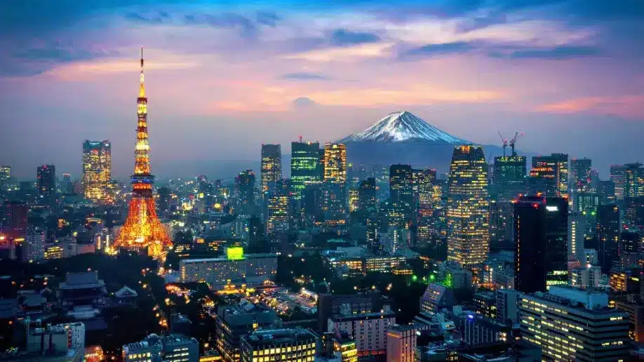 România are aproape de două ori mai multe primării decât Japonia, o țară cu 124 de milioane de locuitori. Fără reformă administrativă suntem morți – 60m.ro