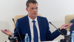 Ministrul Apărării, tăntălăul Moșteanu: Drona „n-a fost doborâtă. A plecat înapoi în Ucraina” – 60m.ro