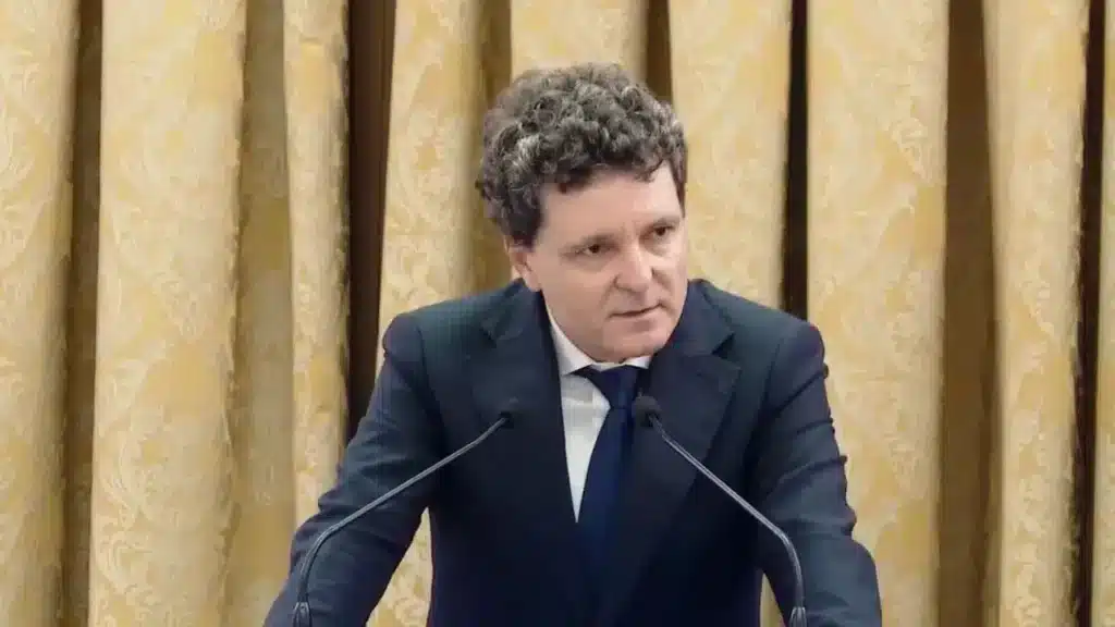 Nicușor Dan spune că are o listă scurtă cu persoane vizate pentru a prelua conducerea serviciilor de informații – 60m.ro