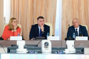 Legea-4-Comisia-pentru-tineret-si-sport2-scaled