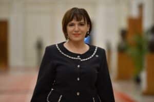 14f89f19-e9a9-413d-9429-bbcdd3c59d54