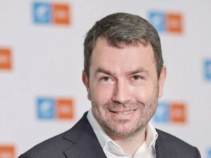 Cătălin Drulă, liderul care nu stârnește nicio emoție: „S-a născut talent, a murit speranță”. USR – un partid în derivă, incapabil să-și atingă obiectivele – 60m.ro