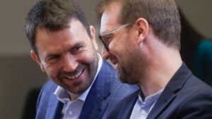 Revoltă în USR după prăbușirea totală în Capitală. Prună: USR va fi istorie! – 60m.ro