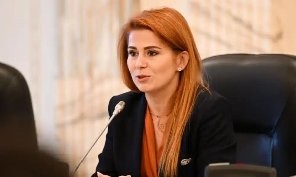 S-a terminat austeritatea la Camera Deputaților. Șefii alocă de 15 ori mai mulți bani pentru cursuri în 2026 față de 2025 – 60m.ro