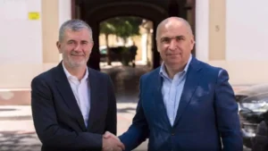 Cine este baronul jefuitor din PNL care îl apără pe Ilie Bolojan? Contracte de miliarde de euro cu statul – 60m.ro