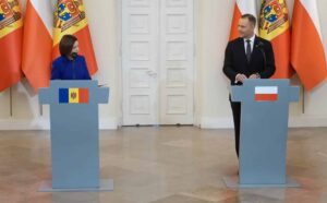 VIDEO: Maia Sandu, primită cu onoruri de Karol Nawrocki – 60m.ro