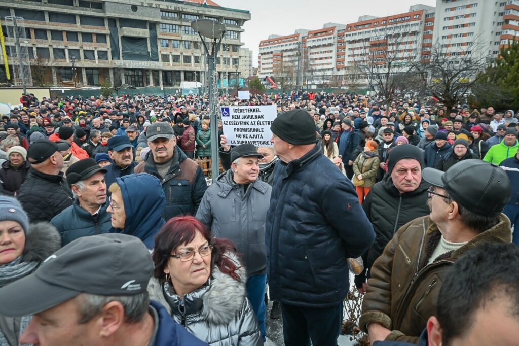Un fost ministru UDMR, după protestul din Miercurea Ciuc: „Din 1.000 de copii, dacă sunt 10 care vorbesc românește” – 60m.ro