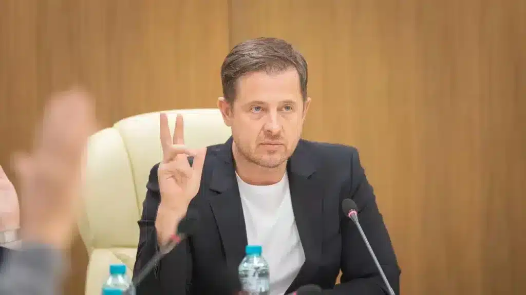 Baronul cu 8 clase anunță când pică Bolojan – 60m.ro