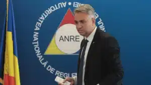 JAF din bani publici! 40 de mii de euro pe lună pentru șefii escroci de la ANRE – 60m.ro