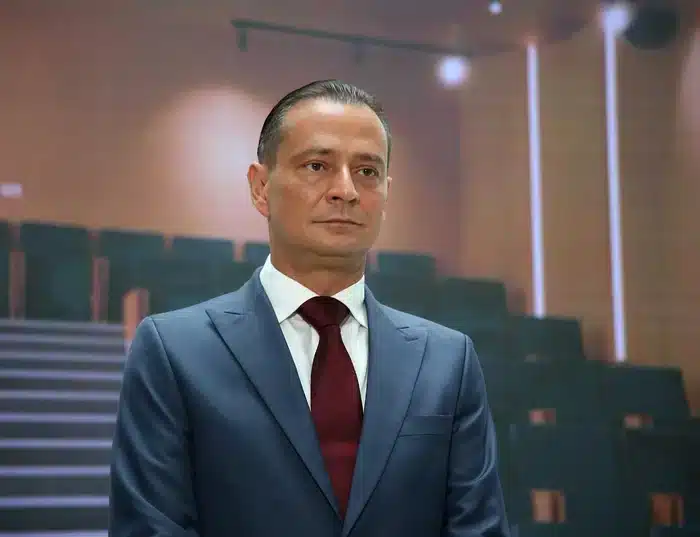 PSD București cere „capul” premierului. Daniel Băluță: „Politica lui e făcută din reflexe vechi, cu dorință de putere. Fără oameni” – 60m.ro