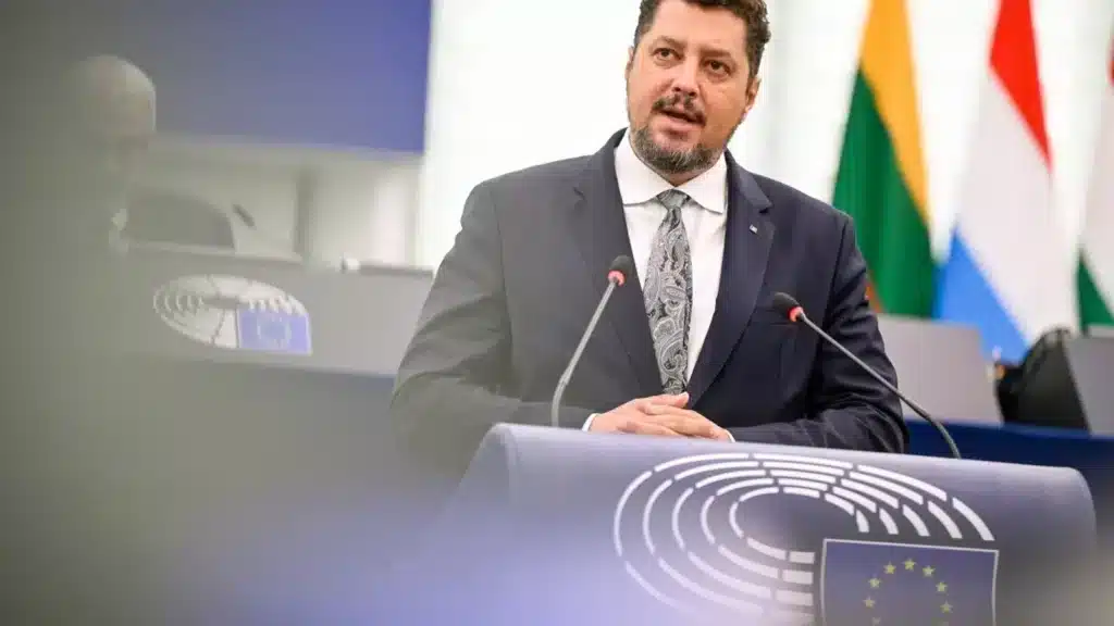 Claudiu Târziu intervine în scandalul Pfizer: Obligație pentru Guvernul Bolojan! – 60m.ro