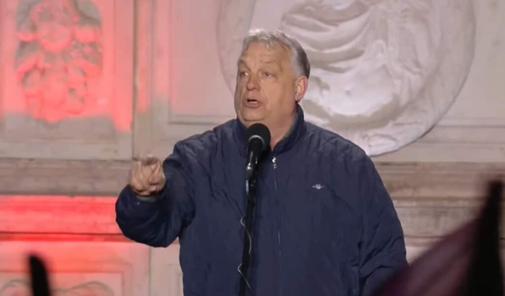 Viktor Orban a avut parte de un „moment Ceaușescu” la propriul miting electoral. „Rușilor, plecați acasă!” – 60m.ro