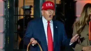 Reacția lui Donald Trump atunci când a fost întrebat despre alegerile din Ungaria: „Vă mulțumesc”. Și a făcut stânga-mprejur – 60m.ro